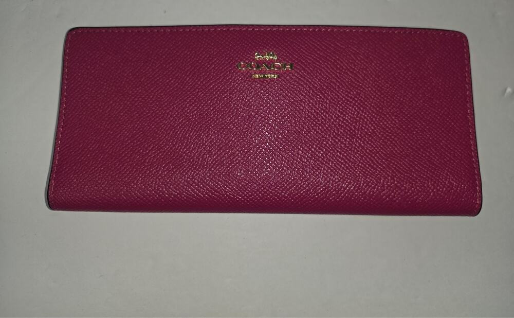 Coach Wallet Bifold Pink Pebbled Leather